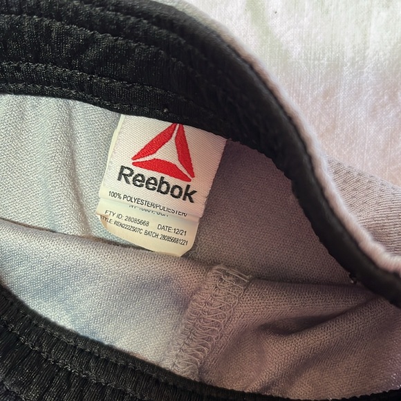 0-3M Nike, Puma, Reebok bundle - Picture 8 of 8